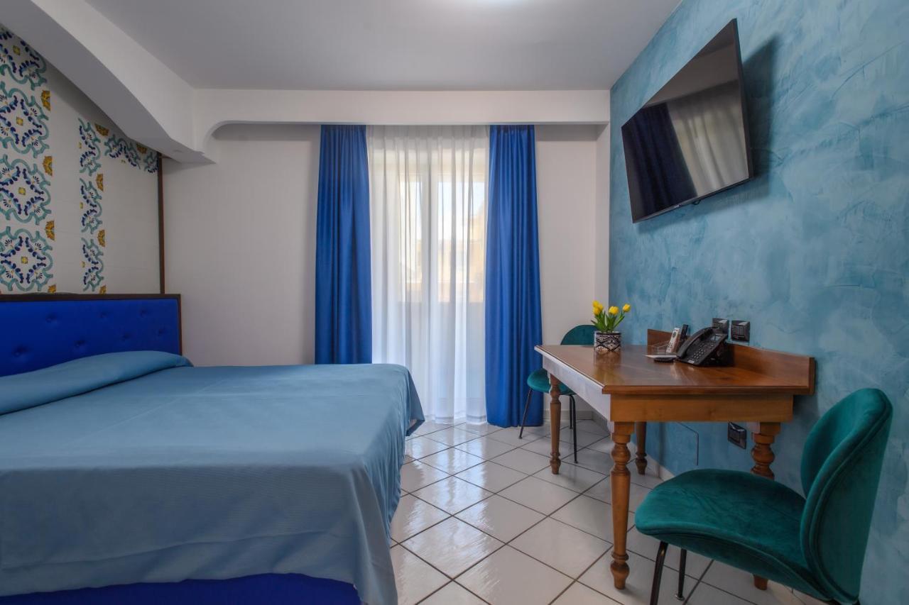 Hotel Ancora Pontecagnano Exterior photo