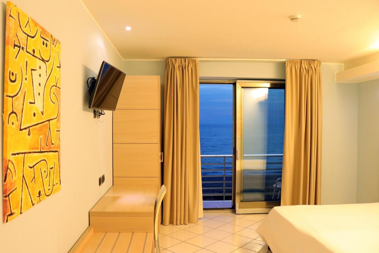 Hotel Ancora Pontecagnano Exterior photo